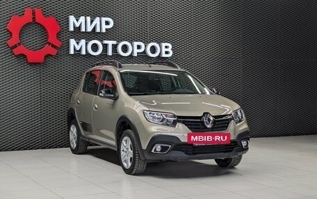 Renault Sandero II рестайлинг, 2022 год, 1 599 000 рублей, 3 фотография