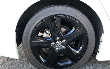 Toyota Prius IV XW50, 2022 год, 1 789 000 рублей, 17 фотография