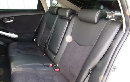 Toyota Prius, 2015 год, 1 223 000 рублей, 8 фотография