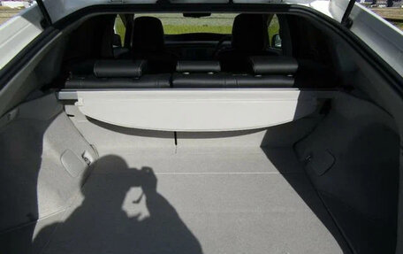 Toyota Prius, 2015 год, 1 223 000 рублей, 11 фотография