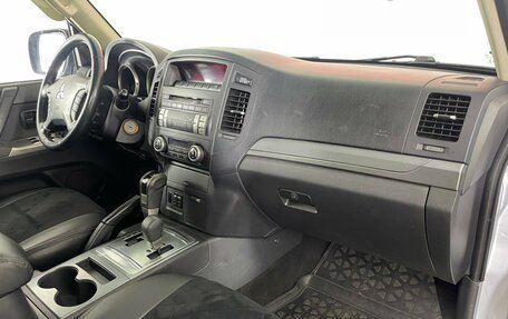 Mitsubishi Pajero IV, 2012 год, 1 880 000 рублей, 9 фотография