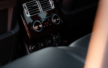 Land Rover Range Rover IV рестайлинг, 2021 год, 11 650 000 рублей, 10 фотография