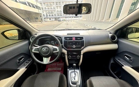 Toyota Rush II, 2021 год, 2 099 000 рублей, 10 фотография