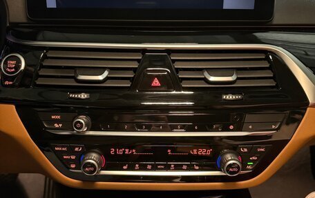 BMW 5 серия, 2021 год, 4 410 000 рублей, 8 фотография