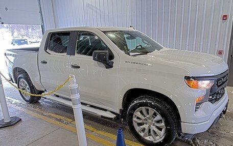 Chevrolet Silverado, 2024 год, 3 фотография