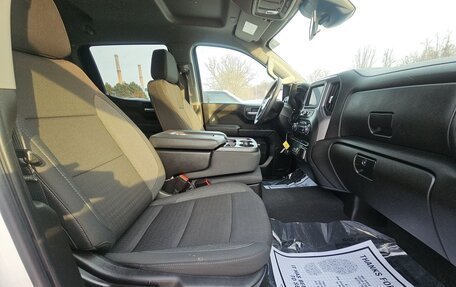 Chevrolet Silverado, 2024 год, 7 фотография