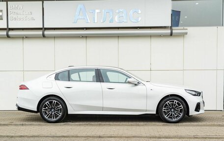 BMW 5 серия, 2024 год, 8 990 000 рублей, 5 фотография