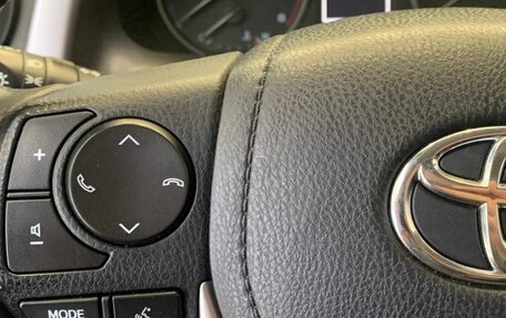 Toyota RAV4, 2018 год, 2 710 000 рублей, 18 фотография