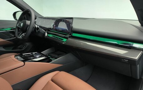 BMW 5 серия, 2025 год, 11 590 000 рублей, 9 фотография