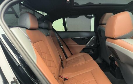 BMW 5 серия, 2025 год, 11 590 000 рублей, 12 фотография