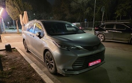 Toyota Sienna, 2021 год, 6 000 000 рублей, 1 фотография