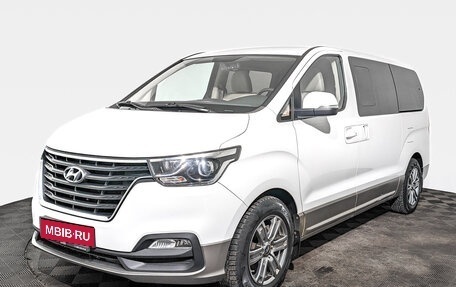 Hyundai H-1 II рестайлинг, 2019 год, 3 200 000 рублей, 1 фотография