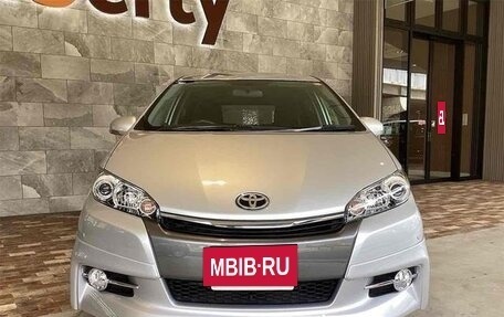 Toyota Wish II, 2011 год, 1 305 000 рублей, 2 фотография