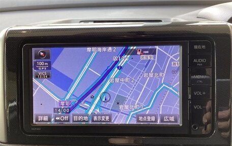 Toyota Wish II, 2011 год, 1 305 000 рублей, 37 фотография