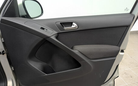 Volkswagen Tiguan I, 2011 год, 1 175 000 рублей, 23 фотография