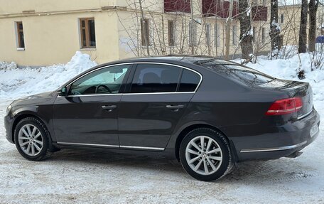 Volkswagen Passat B7, 2011 год, 970 000 рублей, 8 фотография
