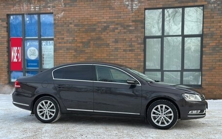 Volkswagen Passat B7, 2011 год, 970 000 рублей, 4 фотография