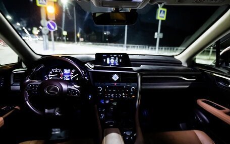 Lexus RX IV рестайлинг, 2016 год, 4 100 000 рублей, 13 фотография