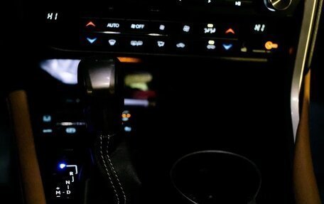 Lexus RX IV рестайлинг, 2016 год, 4 100 000 рублей, 18 фотография