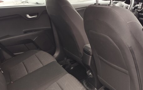 KIA Rio IV, 2022 год, 1 800 000 рублей, 7 фотография