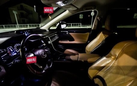 Lexus RX IV рестайлинг, 2016 год, 4 100 000 рублей, 16 фотография