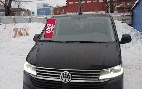 Volkswagen Caravelle T6 рестайлинг, 2020 год, 4 600 000 рублей, 5 фотография