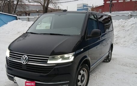 Volkswagen Caravelle T6 рестайлинг, 2020 год, 4 600 000 рублей, 2 фотография