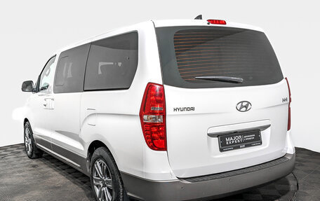 Hyundai H-1 II рестайлинг, 2019 год, 3 200 000 рублей, 7 фотография