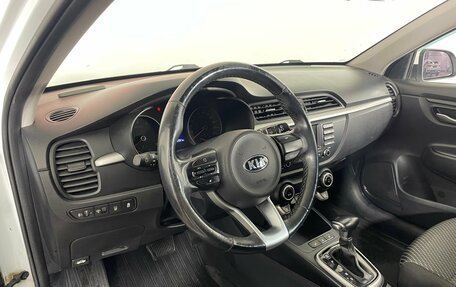 KIA Rio IV, 2018 год, 1 425 000 рублей, 8 фотография