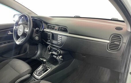 KIA Rio IV, 2018 год, 1 425 000 рублей, 9 фотография