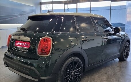 MINI Hatch, 2022 год, 1 630 000 рублей, 4 фотография