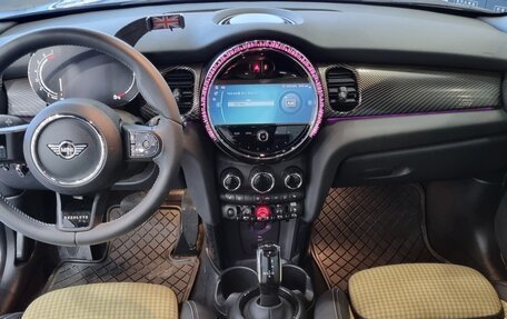 MINI Hatch, 2022 год, 1 630 000 рублей, 16 фотография