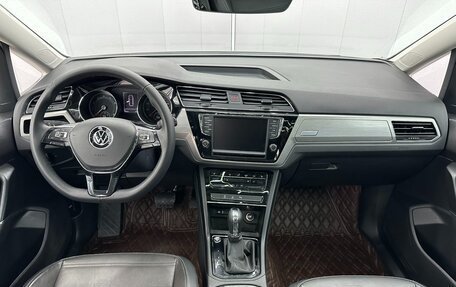 Volkswagen Touran III, 2021 год, 2 470 000 рублей, 7 фотография
