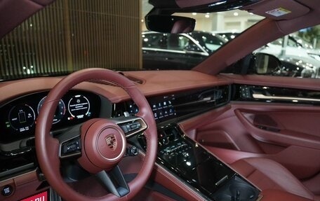 Porsche Panamera, 2024 год, 18 890 000 рублей, 16 фотография