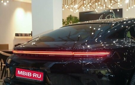 Porsche Panamera, 2024 год, 18 890 000 рублей, 9 фотография