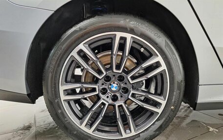 BMW 5 серия, 2025 год, 8 990 000 рублей, 13 фотография