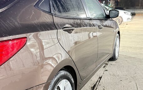 Hyundai Solaris II рестайлинг, 2015 год, 770 000 рублей, 4 фотография