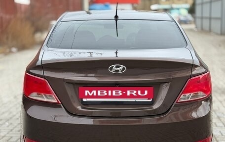 Hyundai Solaris II рестайлинг, 2015 год, 770 000 рублей, 2 фотография