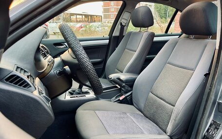 BMW 3 серия, 2002 год, 489 000 рублей, 13 фотография