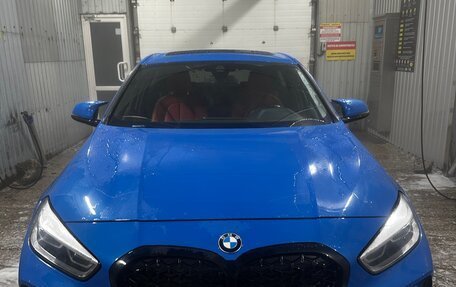 BMW 1 серия, 2020 год, 3 400 000 рублей, 10 фотография