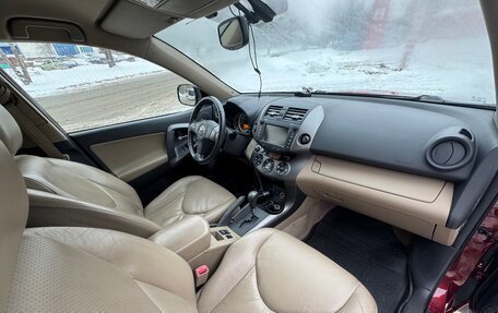 Toyota RAV4, 2010 год, 1 850 000 рублей, 8 фотография