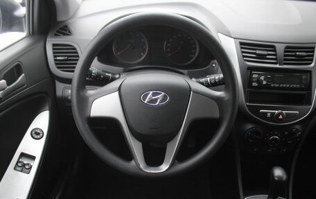 Hyundai Solaris II рестайлинг, 2015 год, 999 000 рублей, 10 фотография