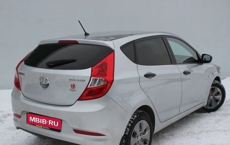 Hyundai Solaris II рестайлинг, 2015 год, 999 000 рублей, 5 фотография