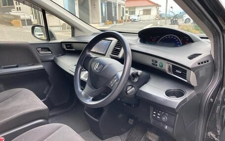 Honda Freed I, 2012 год, 843 000 рублей, 18 фотография