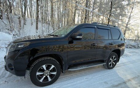 Toyota Land Cruiser Prado 150 рестайлинг 2, 2017 год, 4 290 000 рублей, 3 фотография