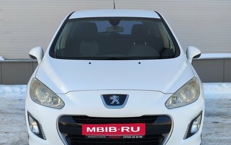 Peugeot 308 II, 2011 год, 587 000 рублей, 2 фотография