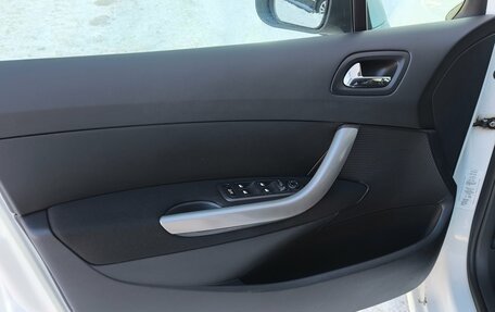 Peugeot 308 II, 2011 год, 587 000 рублей, 7 фотография