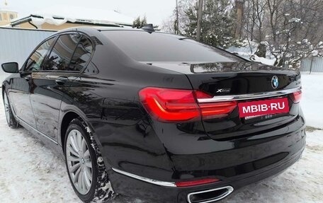 BMW 7 серия, 2018 год, 4 400 000 рублей, 3 фотография