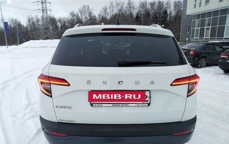 Skoda Karoq I, 2021 год, 2 400 000 рублей, 5 фотография