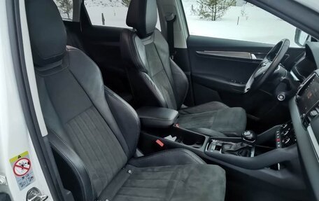 Skoda Karoq I, 2021 год, 2 400 000 рублей, 17 фотография